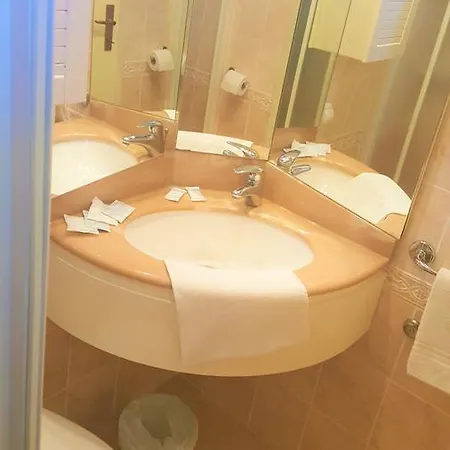 Ida Ξενοδοχείο